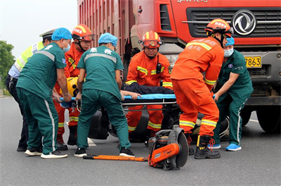 微山沛县道路救援